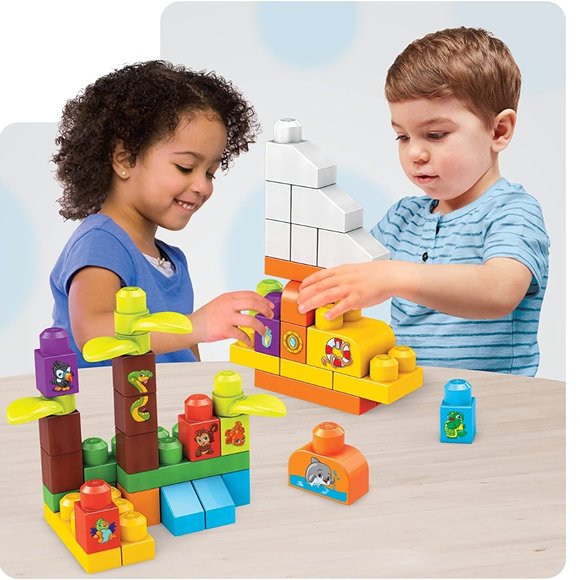 Mega Blocks Sailboat Adventure - Picture 3 of 3